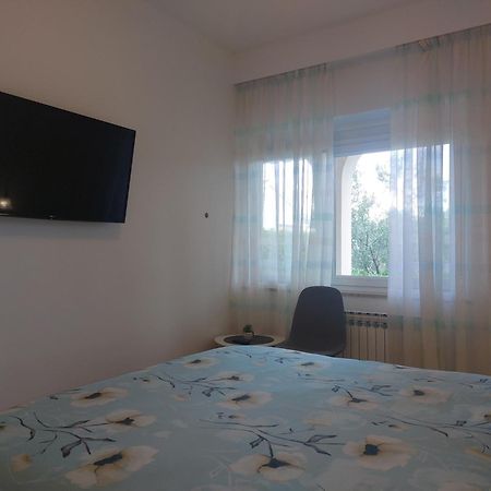 Apartmani Paradiso 크르크 외부 사진