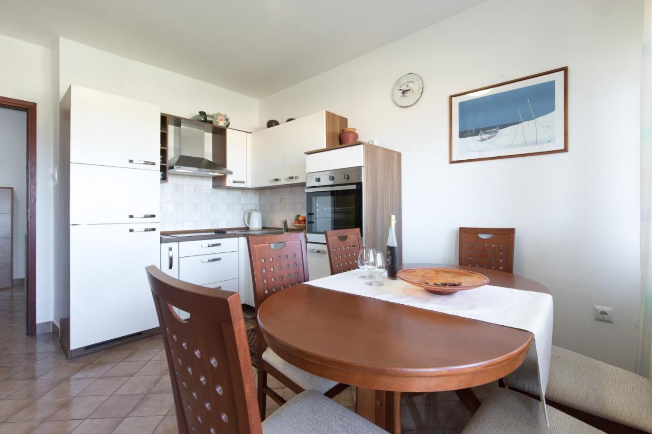 Apartmani Paradiso 크르크 외부 사진