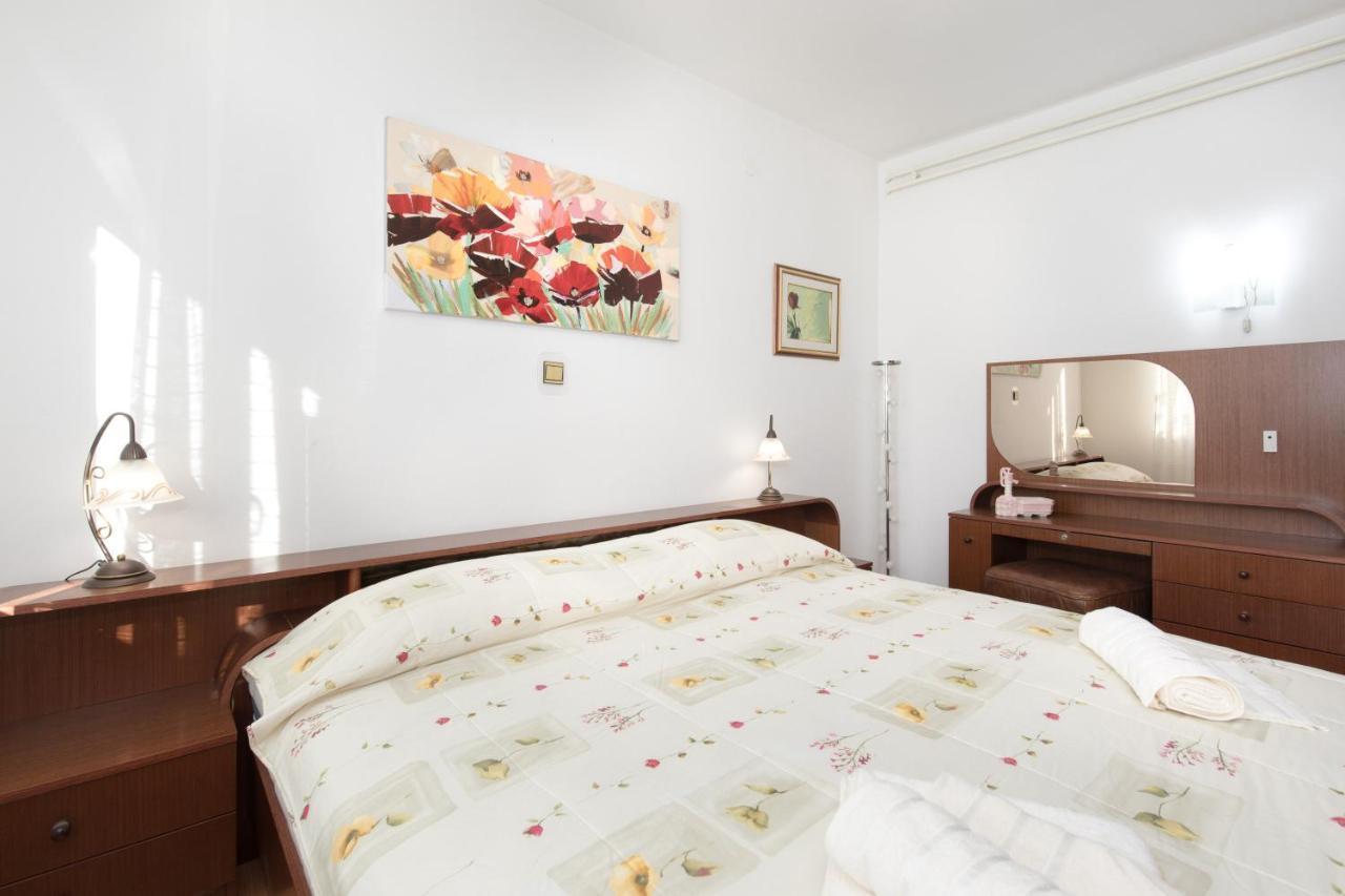 Apartmani Paradiso 크르크 외부 사진