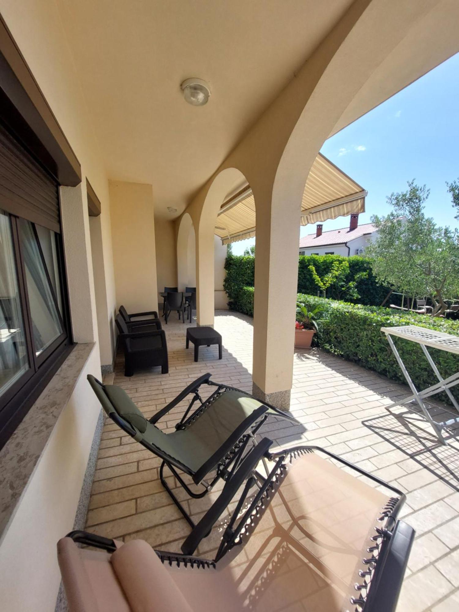 Apartmani Paradiso 크르크 외부 사진